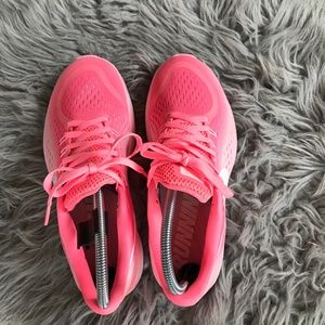 EUC Nike flex 2017 run 8.5